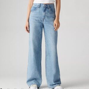 Levi's Wide Leg Cinch Jeans
